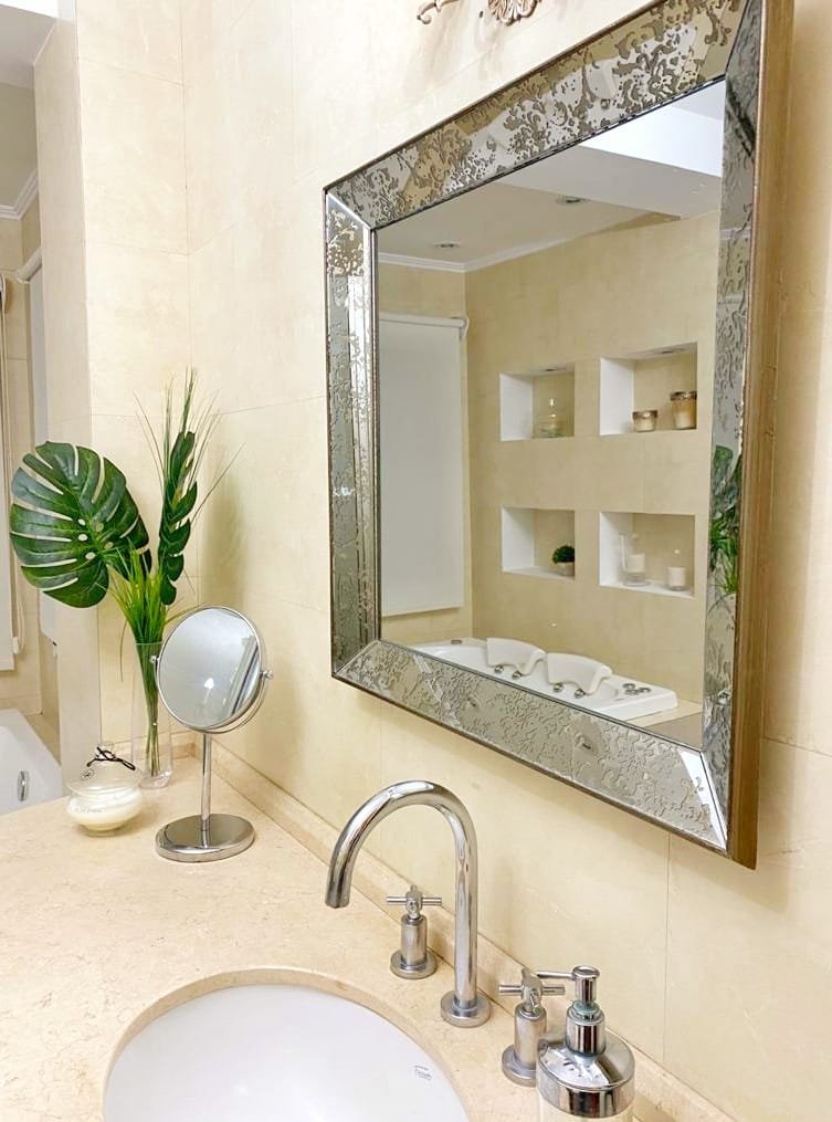 Por qué es importante la elección del espejo del baño - Foto 1